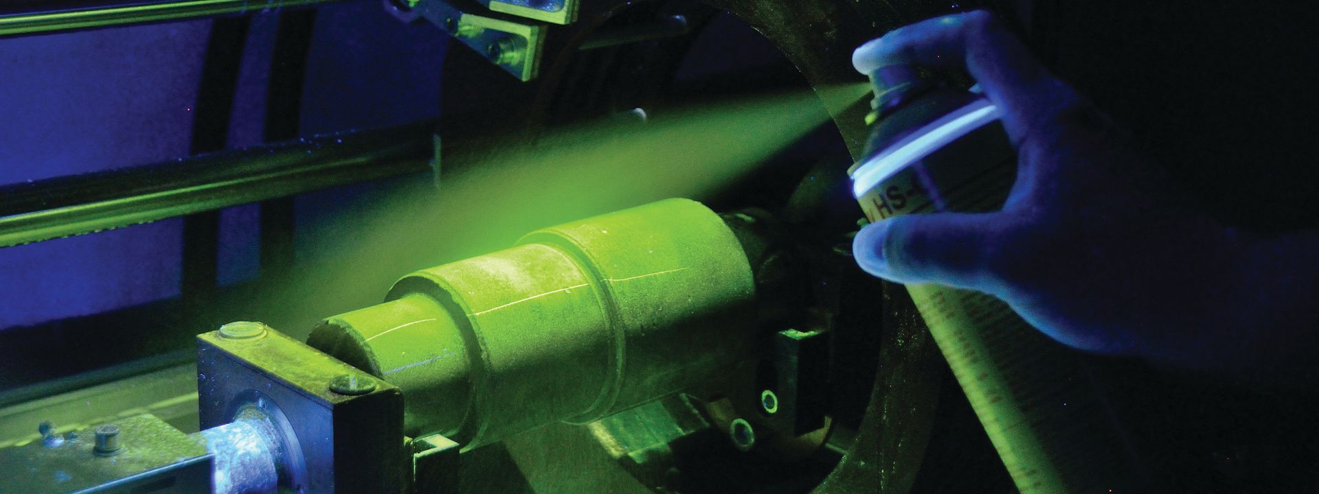 Zdjęcie przedstawiające badanie NDT